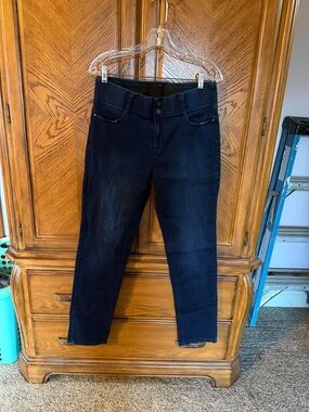 Nine West Women's Straight-Leg Dark Indigo Jeans tummy control waist band size10